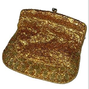 1950’s BEAD AND SEQUIN PURSE VINTAGE  CRYSTAL CLASP MADE FOR BROADWAY